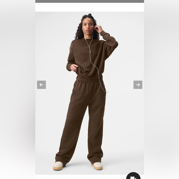 ALO Yoga Other - Alo accolade sweatsuit